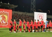 九游娱乐-关于中式足球联赛精彩开打，观众热情高涨的信息