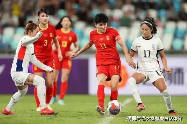 3-1！中国女足太强，冲击东亚冠军，宋凯督战，直播引热议(中国女足东亚杯大名单)
