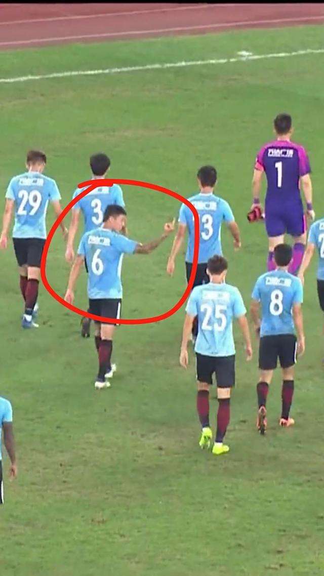九游体育-大连一方比不敌上海上港，客场告负(大连一方1比0上海上港)